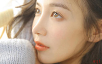 气质长发美女居家恬静唯美写真(9)