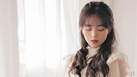 优雅迷人美女蕾丝连衣裙甜美气质迷人居家写真(9)