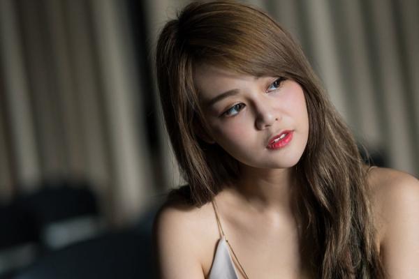 清新圆润美女写真(6)